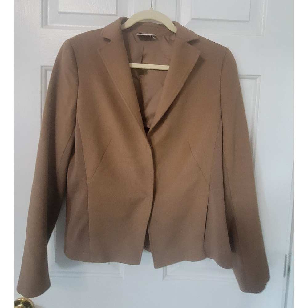AKRIS Punto Wool Angora Cashmere Blazer Jacket Camel Tan Quiet Luxury US 10